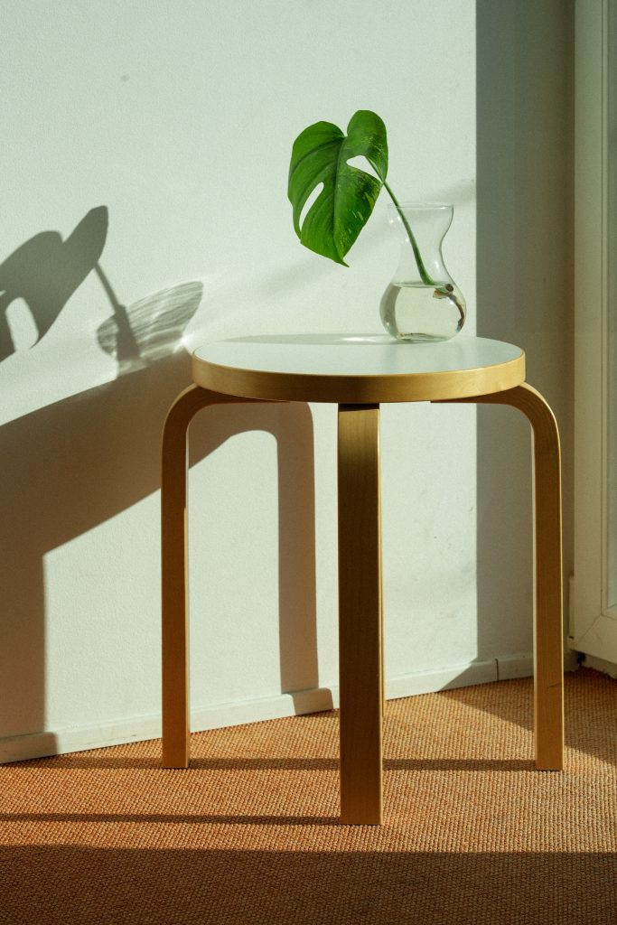 artek - stool 60 in E60