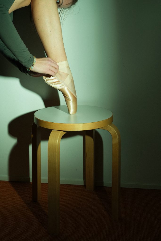 artek - stool 60 in E60