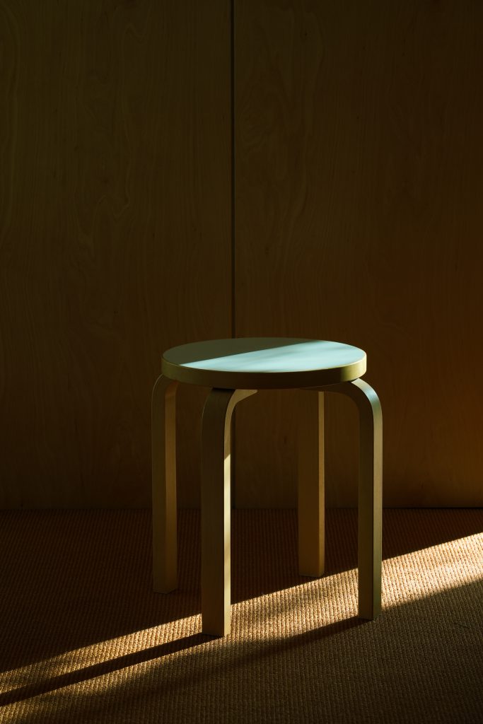 artek - stool 60 in E60